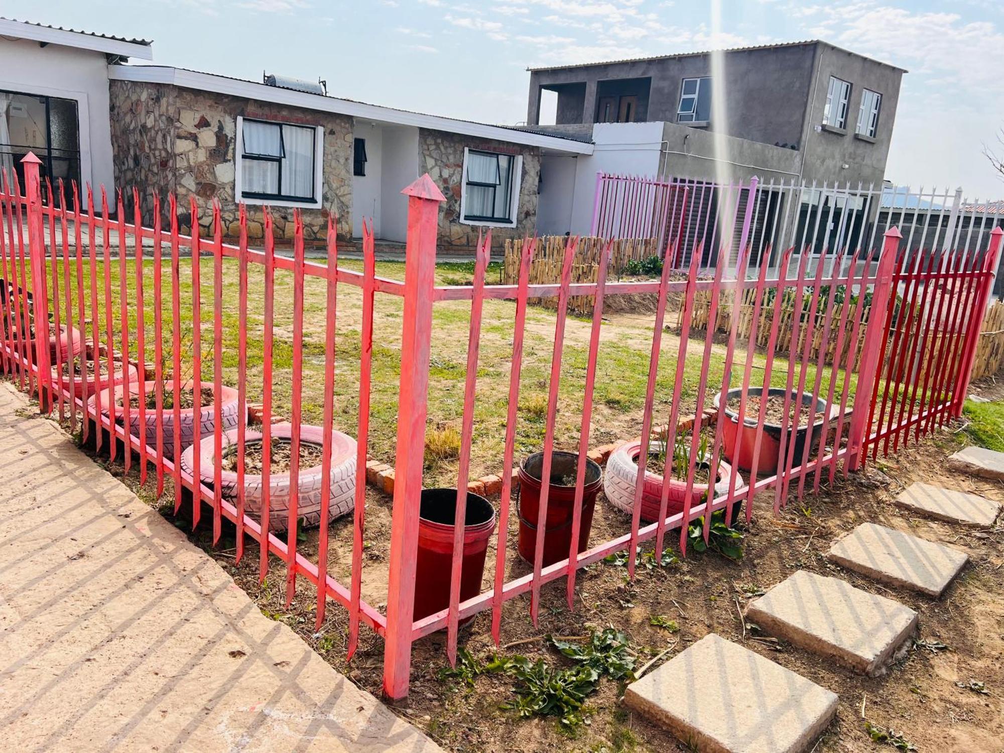 Mphatlalatsane Bnb Maseru Buitenkant foto